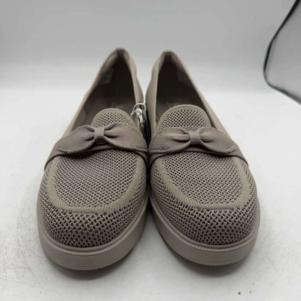 Skechers Cleo Taylor Desire Loafers Womens Sz 10 Taupe Tan Slip On Shoes 159029